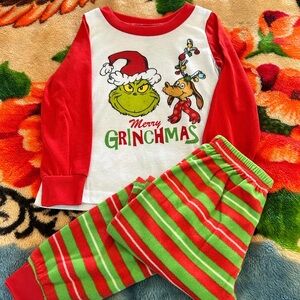 Dr. Seuss Grinch Red and Green Pajama Set - Size 6
